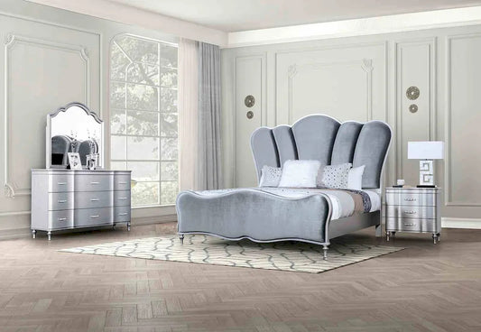 Furniture of America - Melodi Parc - 3 Pc. Queen Bedroom Set - Silver - FM7416SV-Q-4PC view 1