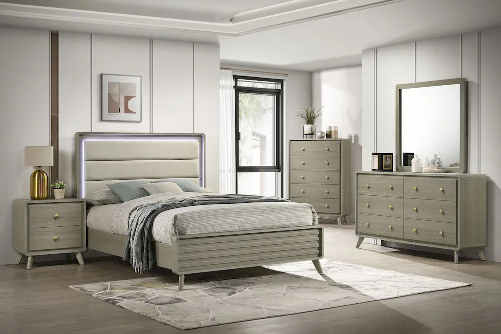 Furniture of America - Rainier - 4 Pc. Queen Bedroom Set w/ Chest (Uph HB) - FM72002GY-Q-U-5PC-CH view 1