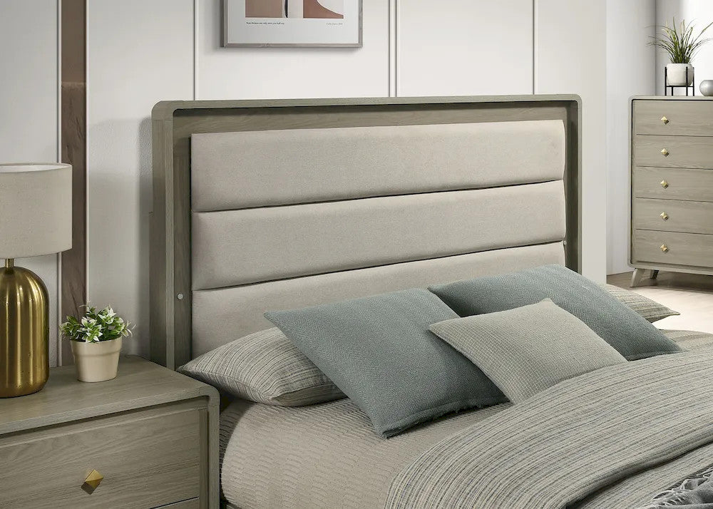 Furniture of America - Rainier - 4 Pc. Queen Bedroom Set w/ Chest (Uph HB) - FM72002GY-Q-U-5PC-CH view 2