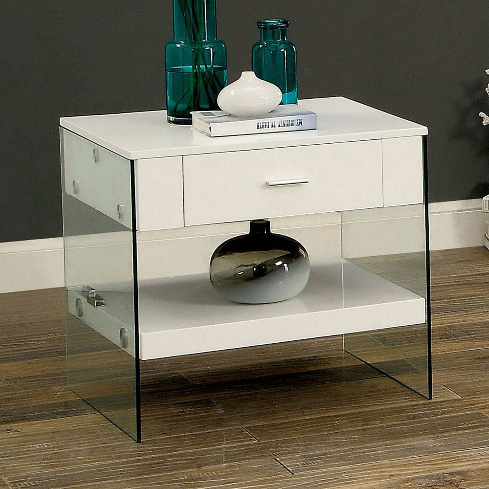 Furniture of America - Raya End Table in White - CM4451WH-E View 1