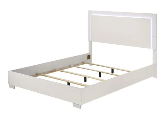 Furniture of America - Sinistra - 4 Pc. Queen Bedroom Set w/ Chest - White - FM7211WH-Q-5PC-CHEST view 2