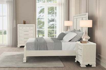 Furniture of America - Stella Mia - 4 Pc. Queen Panel Bedroom Set w/ Chest - FM70000WH-Q-W-5PC-C view 3