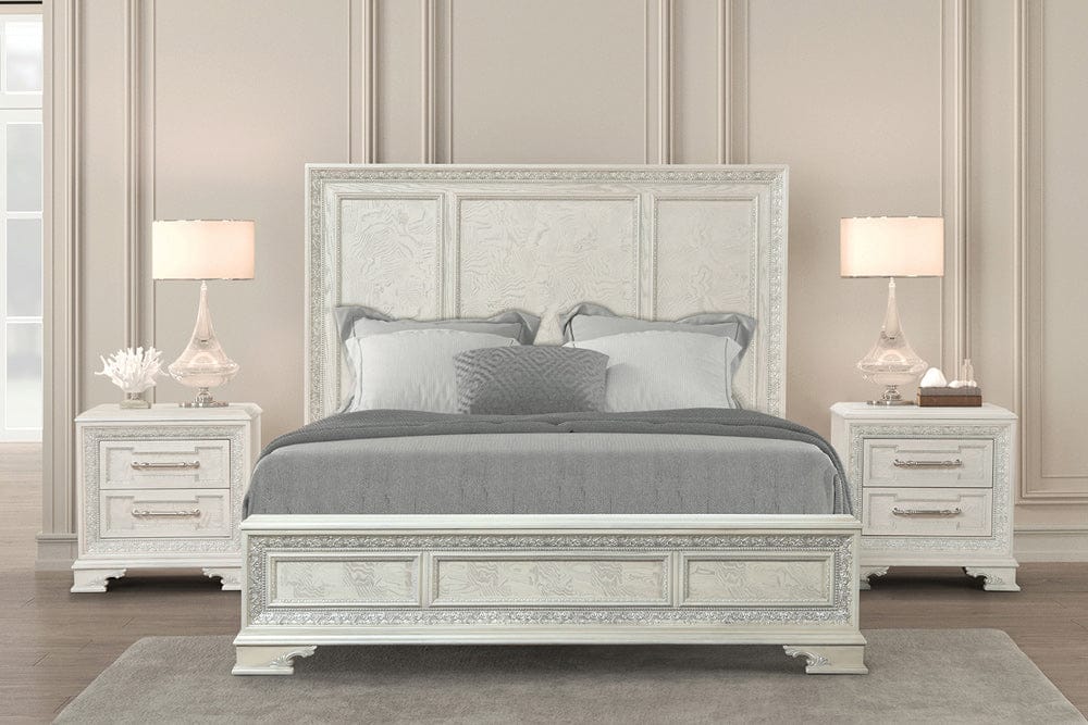 Furniture of America - Stella Mia Queen Panel Bed in Creamy White - FM70000WH-Q-W-BED View 2