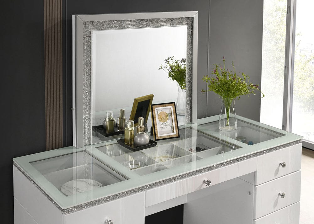 Furniture of America - Stoholm Vanity Set in White - FM72000WH-V-SET View 3