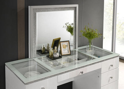 Furniture of America - Stoholm Vanity Set in White - FM72000WH-V-SET View 3