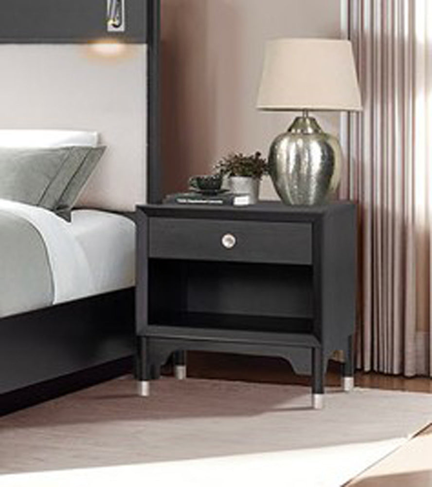 Furniture of America - Torrance Nightstand w/ USB in Black - FM74002BK-N View 1