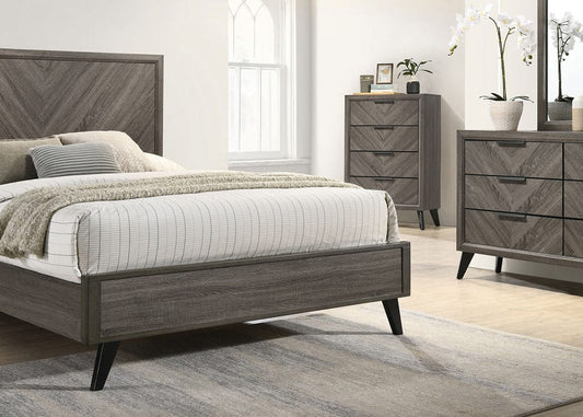 Furniture of America - Vagan 5 Pc. Queen Bedroom Set w/ Chest in Gray - CM7472GY-Q-5PC-CHEST View 2