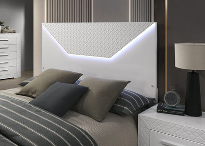 Furniture of America - Whitby Queen Bed in White - FM7216WH-Q-BED View 3