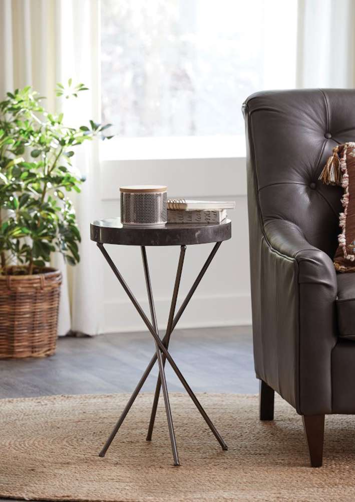 Hammary - West End Round Chairside Table - 042-914 veiw 1