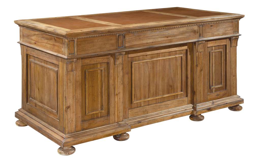 Hekman Furniture - Wellington Hall Office - Junior Executive Desk - 79310 veiw 2