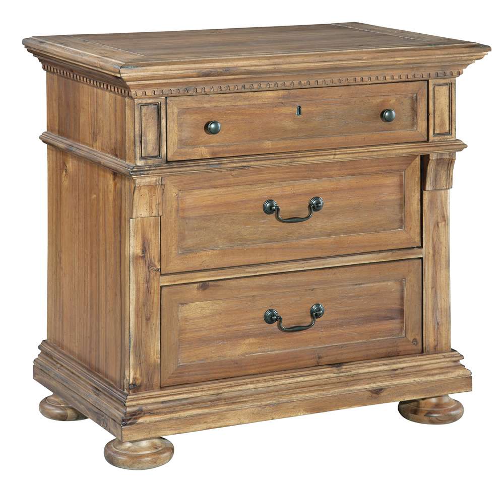 Hekman Furniture - Wellington Hall - Three Drawer Night Stand - 23363 veiw 1