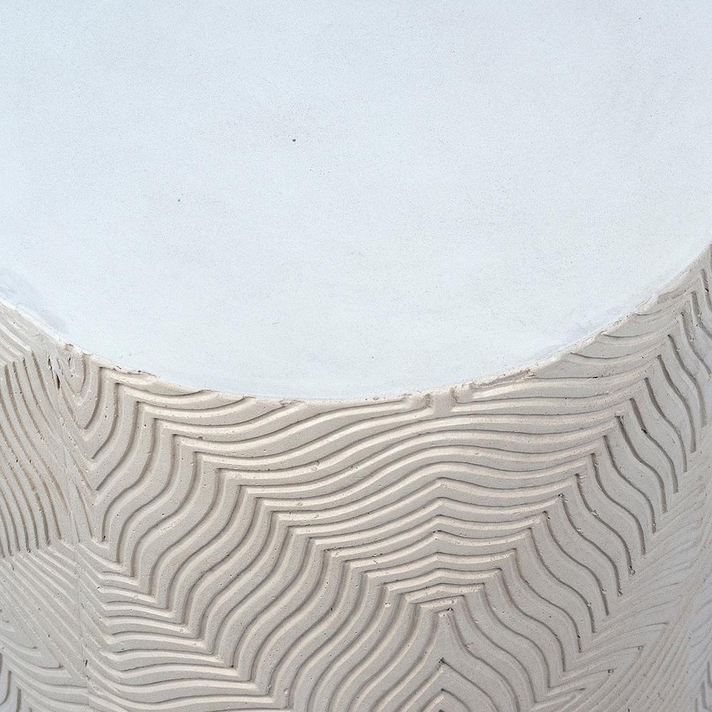 Henry & Mason - Bishord Concrete Outdoor Side Table in White - DV7151 veiw 3