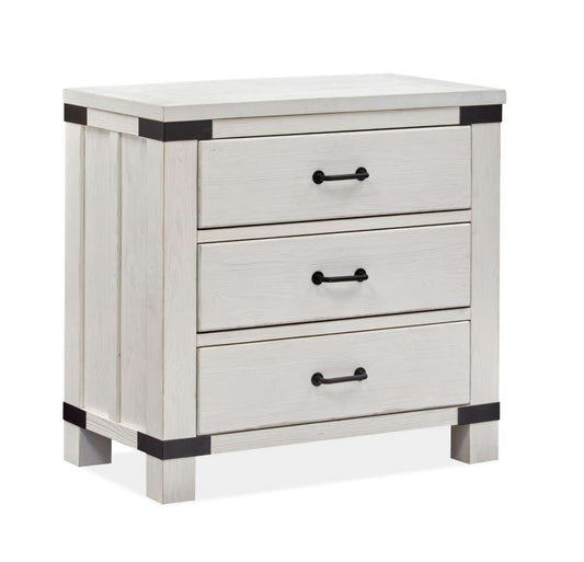 Henry & Mason - Cypress Bay Bachelor Chest with Metal Decoration in Silo White - AFA00304 view 1