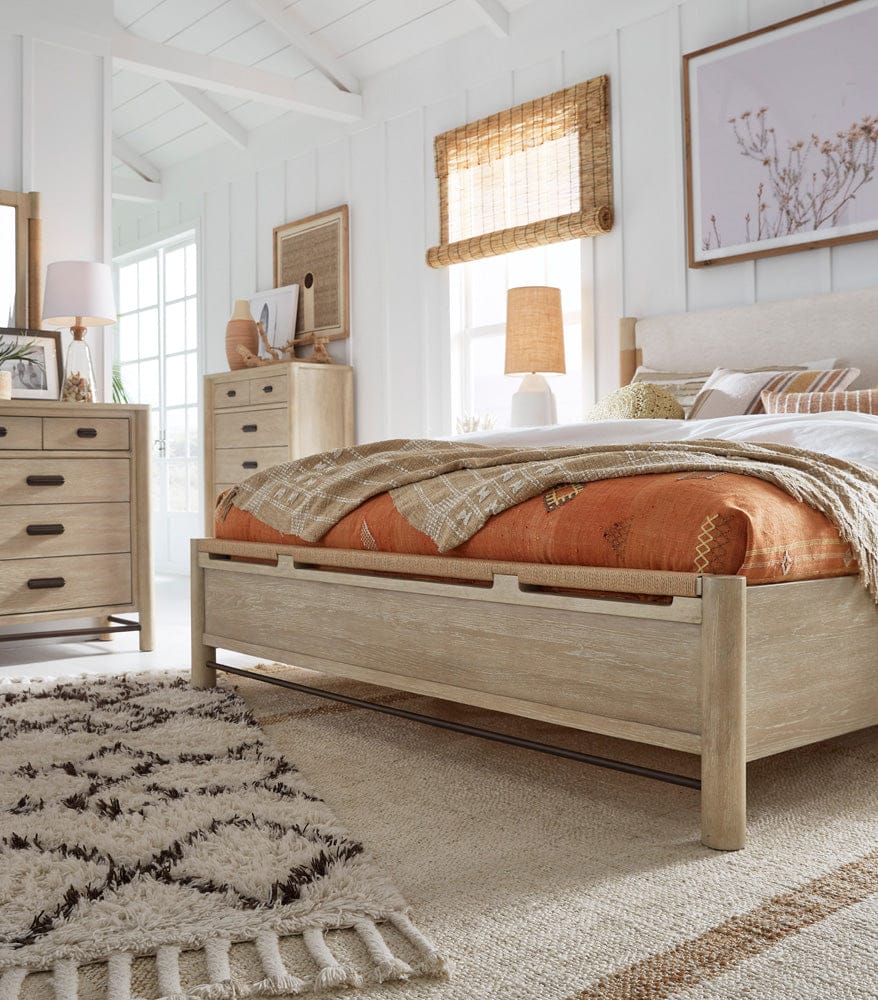 Henry & Mason  -  Ember Cove Sanibel Brown Queen Panel Upholstered Bed  - AFA01420 view 4