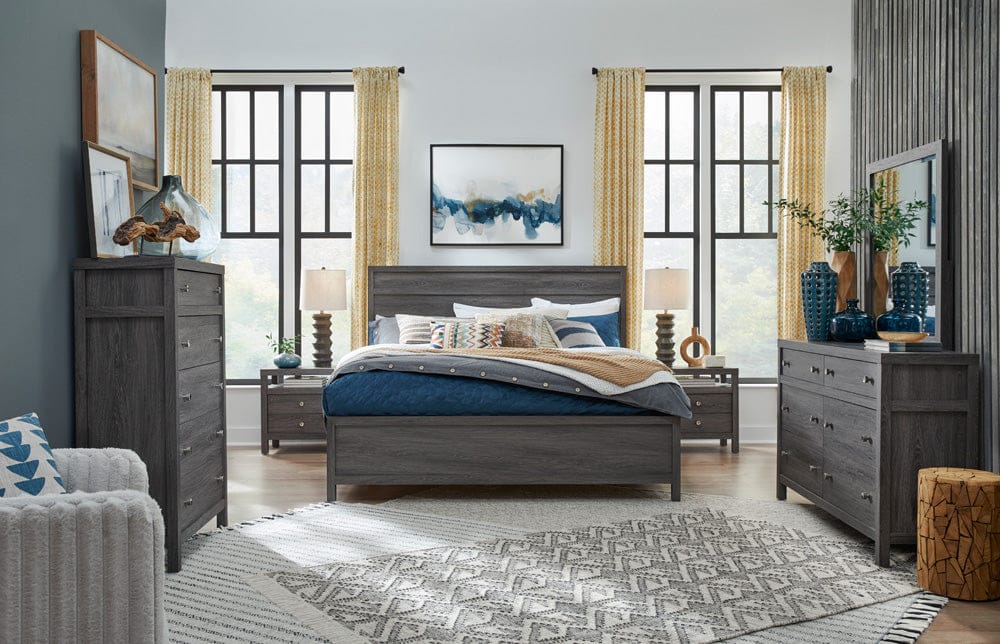 Henry & Mason  -  Merrinwylde Raisin Black Queen Panel Bed  - AFA01134 view 5