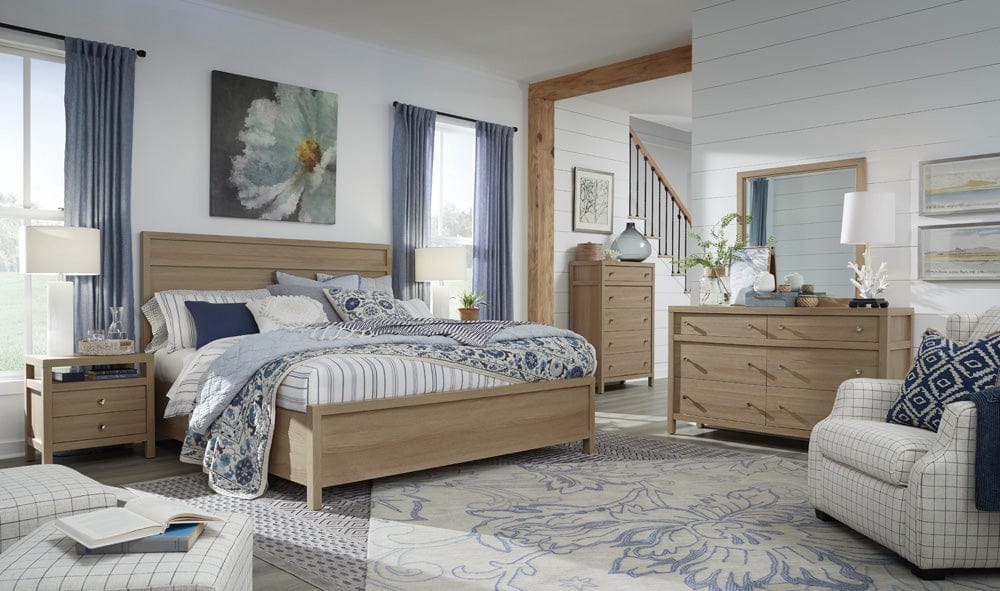 Henry & Mason  -  Merrinwylde Sandstone Beige Queen Panel Bed  - AFA01145 view 5