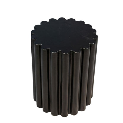 Henry & Mason - Yiana Lightweight Concrete Outdoor Side Table - DV7288 veiw 2