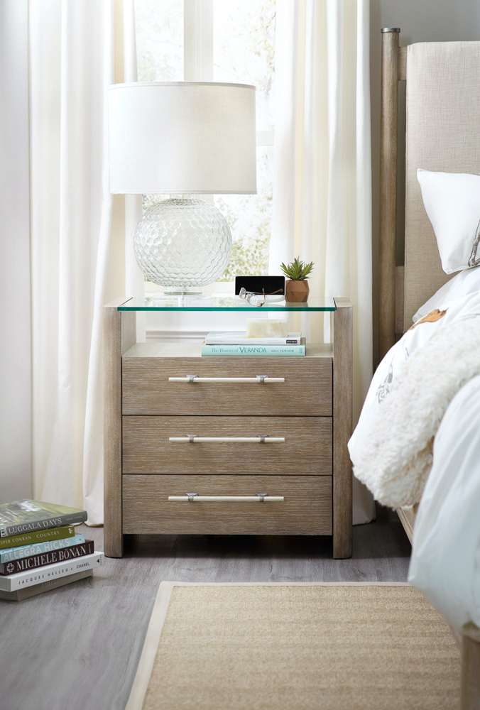 Hooker Furniture - Affinity Three-Drawer Nightstand - 6050-90016-GRY veiw 3