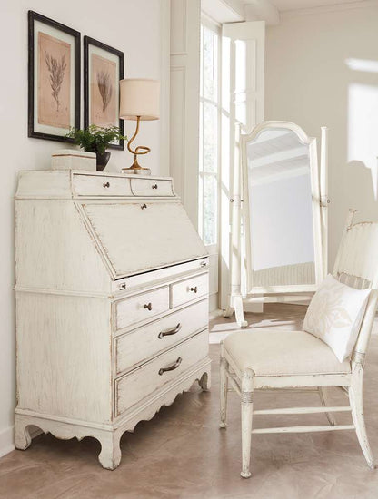 Hooker Furniture - Americana Floor Mirror - 7050-50001-02 veiw 3