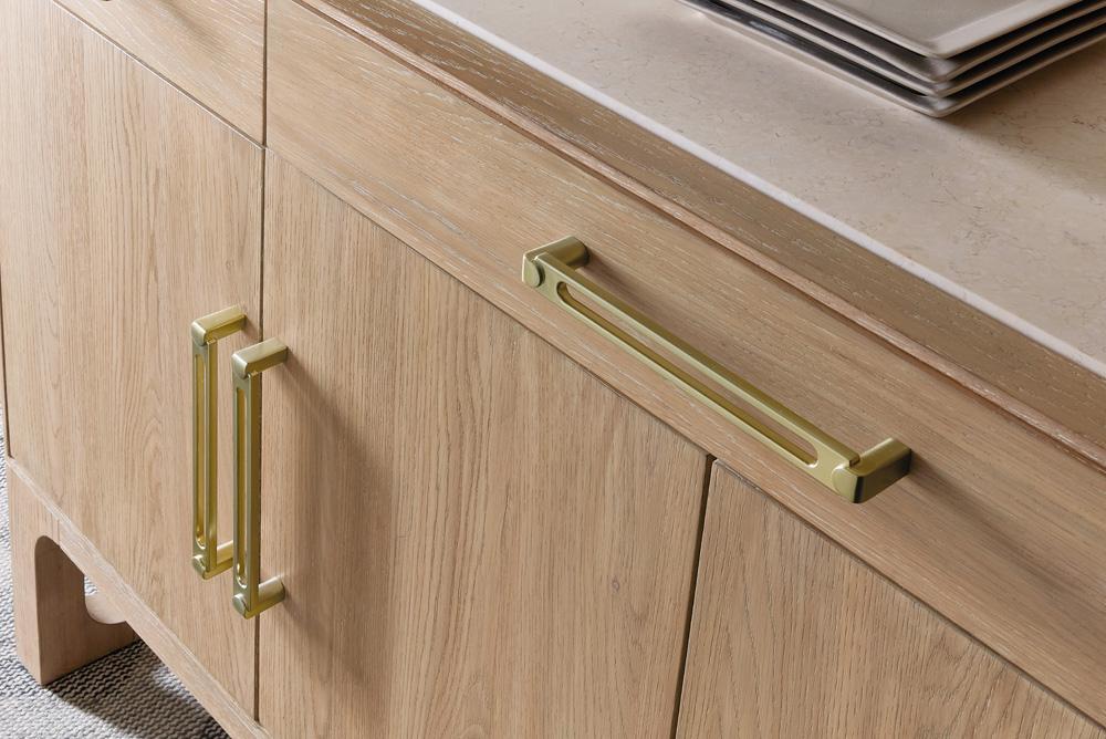 Hooker Furniture- Banyon Bay Buffet in Light Wood - 6081-75900-82 veiw 5