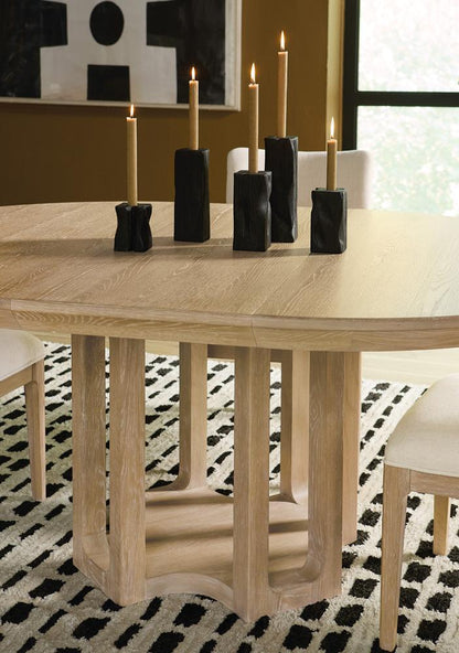 Hooker Furniture- Banyon Bay Round Dining Table with One 18-inch Leaf in Light Wood - 6081-75201-82 veiw 7