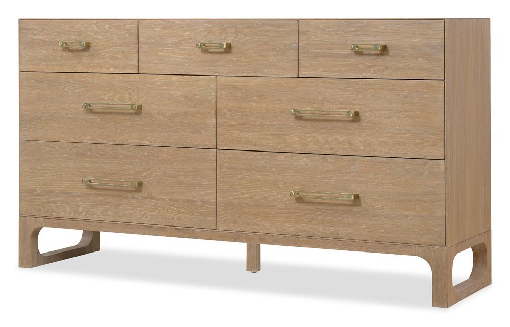 Hooker Furniture- Banyon Bay Seven Drawer Dresser in Light Wood - 6081-90002-82 veiw 2