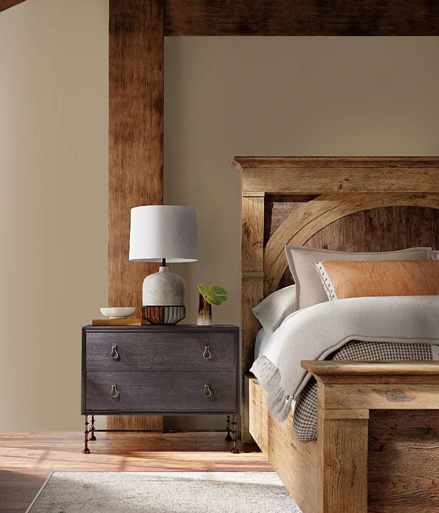 Hooker Furniture - Big Sky Bachelors Chest - 6700-90017-98 veiw 3