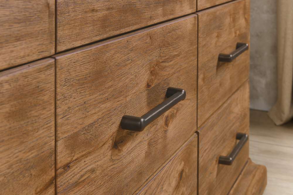 Hooker Furniture - Big Sky Nine Drawer Dresser - 6700-90202-80 veiw 3
