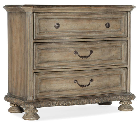 Hooker Furniture - Castella Bachelors Chest - 5878-90017-80 veiw 1