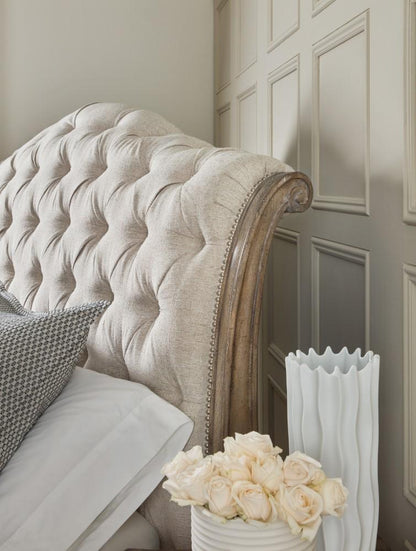 Hooker Furniture - Castella California King Tufted Bed - 5878-90560-80 veiw 3