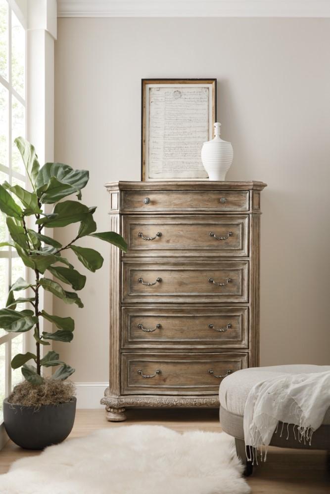 Hooker Furniture - Castella Five Drawer Chest - 5878-90010-80 veiw 3
