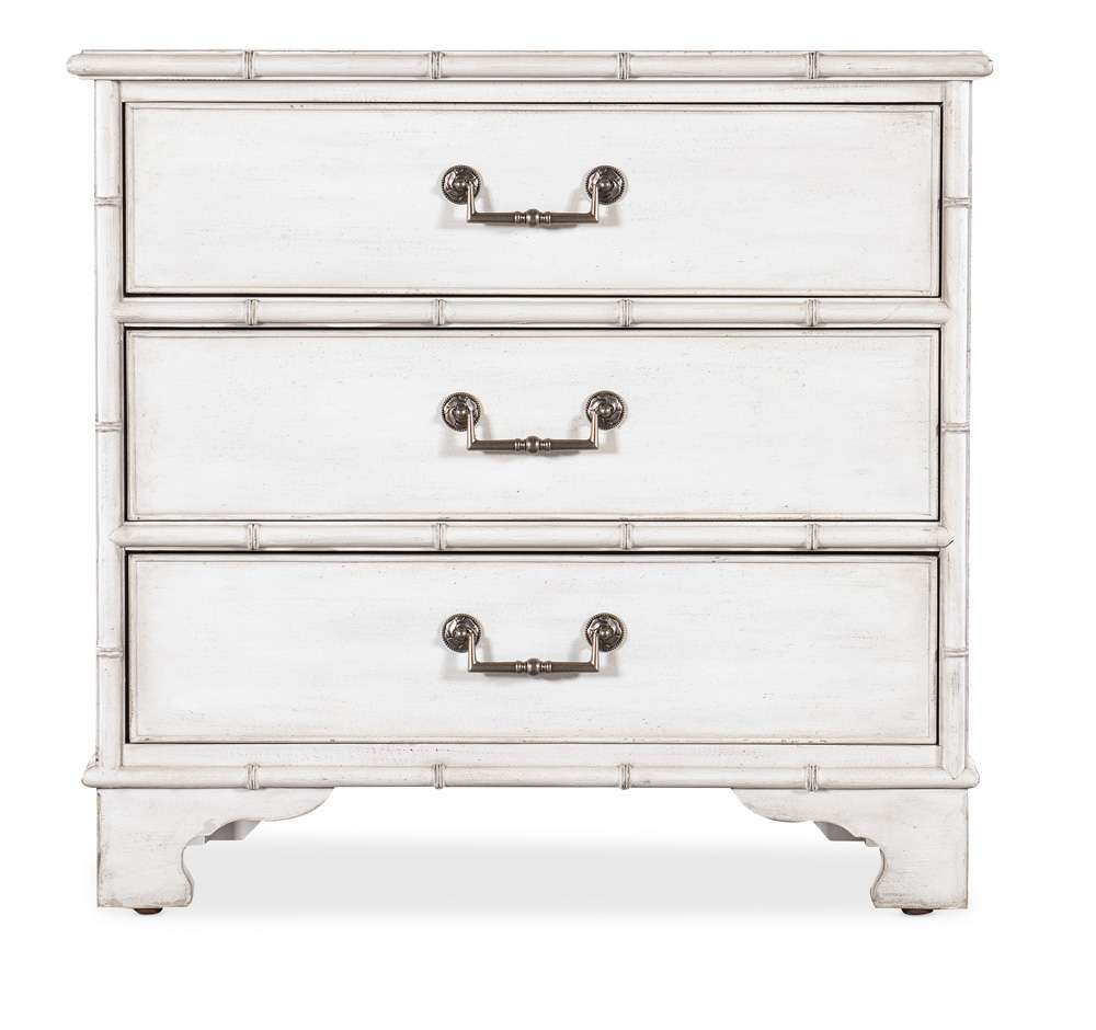 Hooker Furniture - Charleston Three-Drawer Nightstand - 6750-90117-06 veiw 2