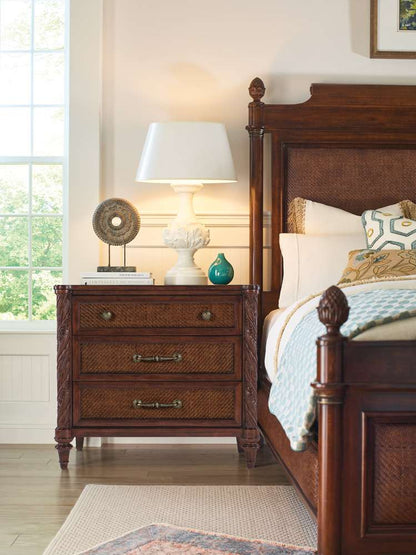Hooker Furniture - Charleston Three-Drawer Nightstand - 6750-90316-85 veiw 4