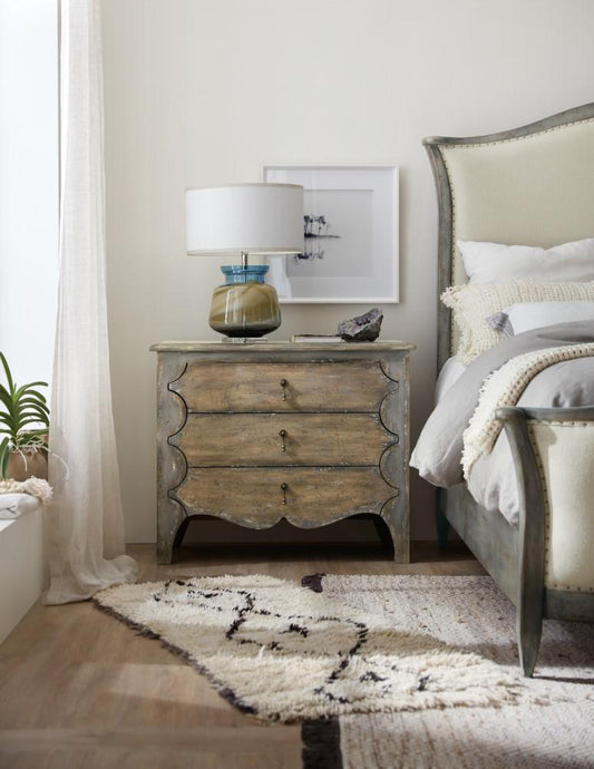 Hooker Furniture - Ciao Bella Bachelors Chest - 5805-90017-87 veiw 2