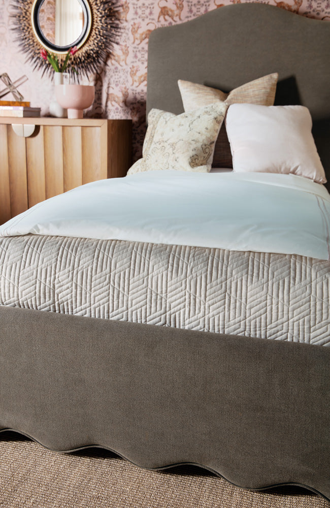 Hooker Furniture - Commerce and Market Liv Twin Upholstered Bed - 7228-90833-005-489 view 3