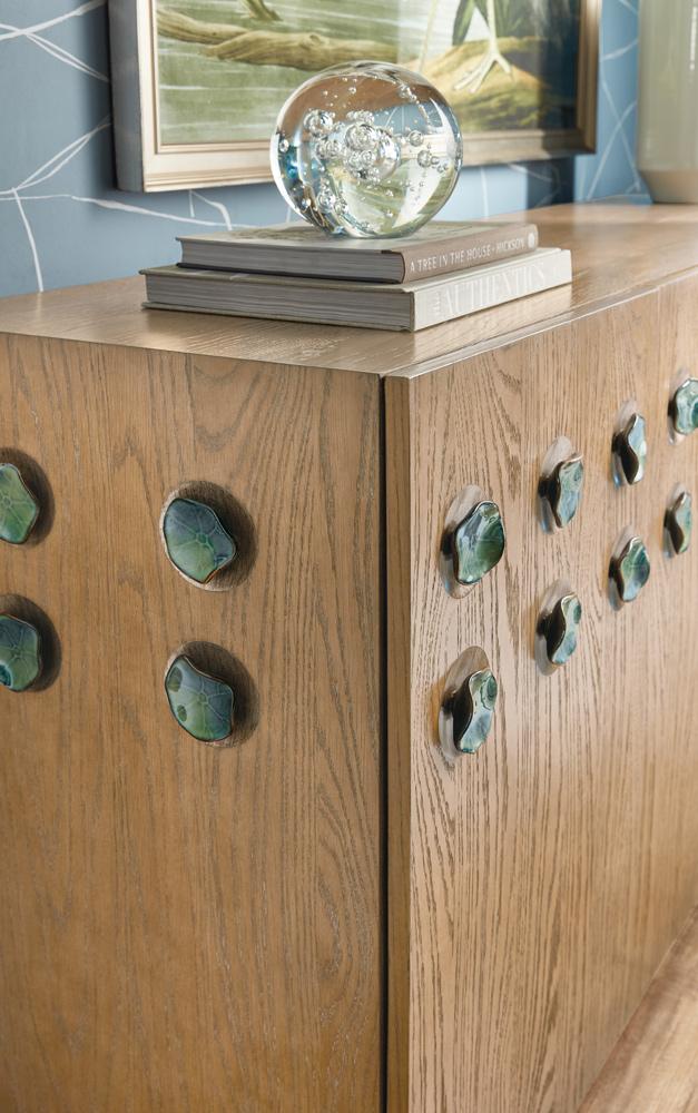 Hooker Furniture - Commerce and Market Pilea Entertainment Credenza - 7228-55041-85 veiw 4