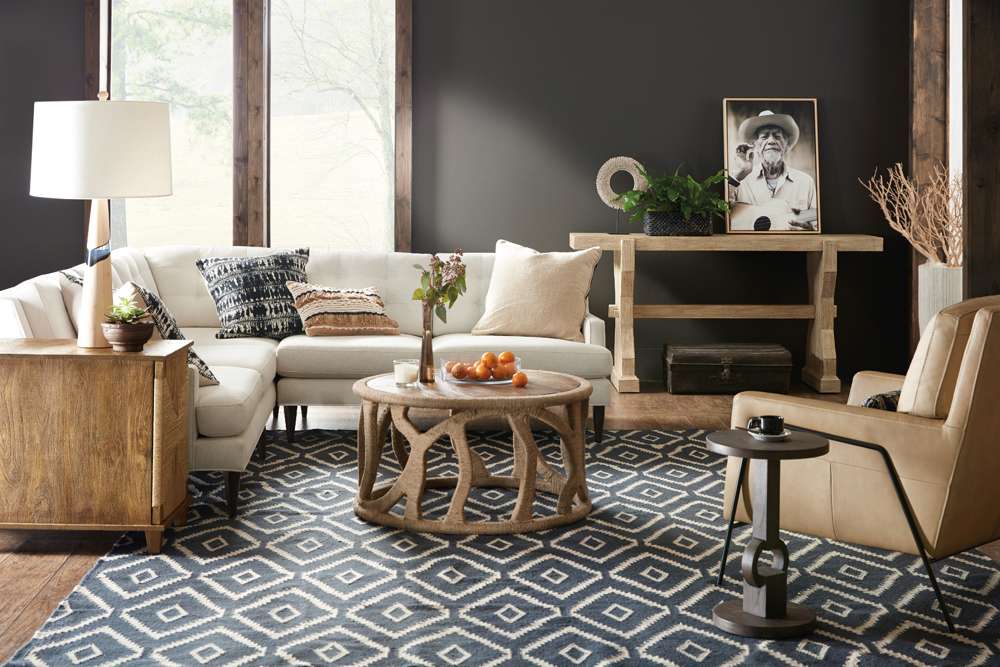 Hooker Furniture - Commerce & Market Roped Accent Chest - 7228-50020-85 veiw 6