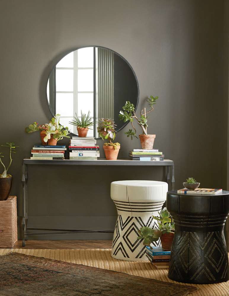 Hooker Furniture - Commerce & Market Carved Stump Side Table - 7228-50646-02_CLOSEOUT veiw 5