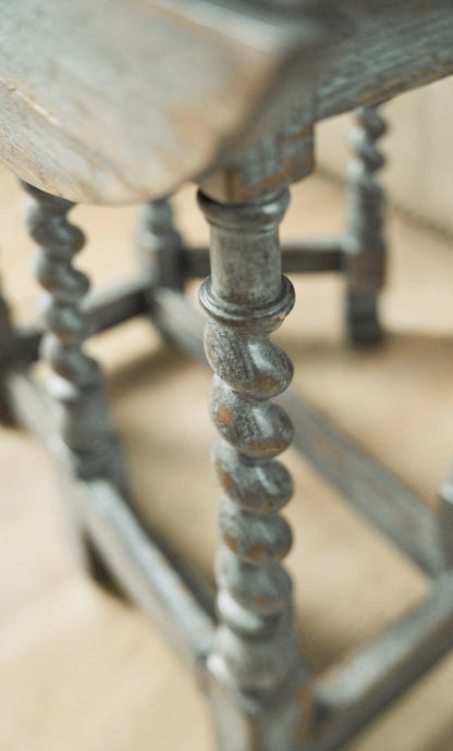 Hooker Furniture - La Grange Prause Gate Leg Round Table - 6960-50006-45 veiw 4