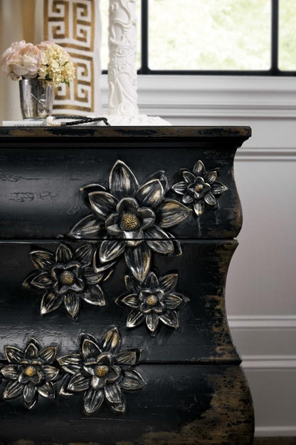 Hooker Furniture - Sanctuary Charmant Bachelorette Chest - 5845-90017-99 veiw 4