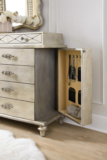 Hooker Furniture - Sanctuary Diamont Dresser - 5875-90002-95 veiw 4