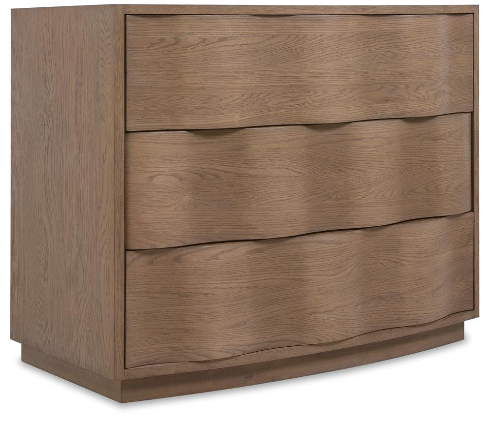 Hooker Furniture - Sonnet Bachelors Chest - 6072-90017-85 veiw 1