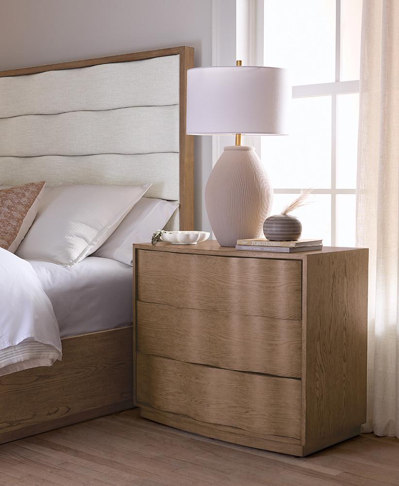 Hooker Furniture - Sonnet Bachelors Chest - 6072-90017-85 veiw 4