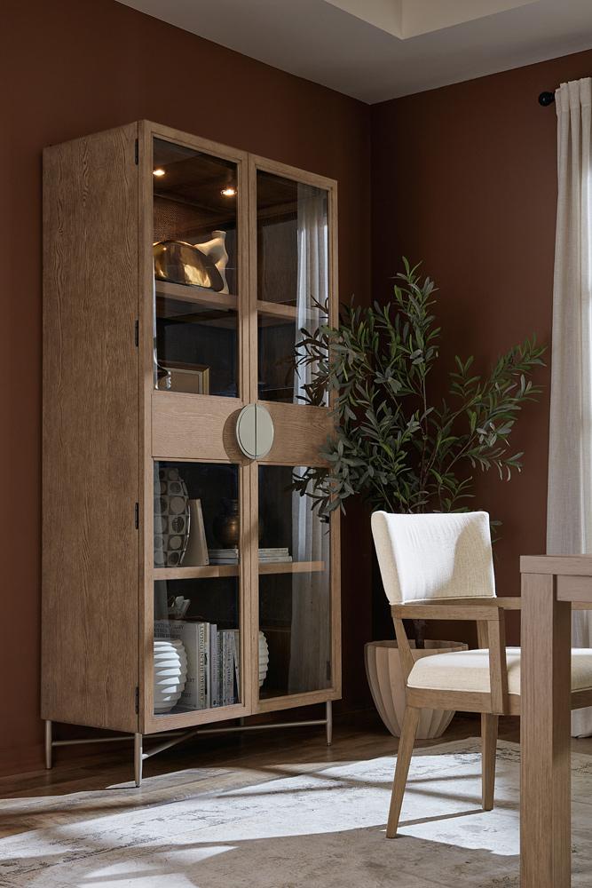 Hooker Furniture - Sonnet Display Cabinet - 6072-75906-85 veiw 4