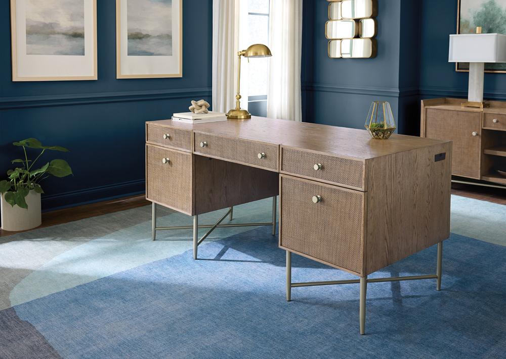 Hooker Furniture - Sonnet Executive Desk - 6072-10462-85 veiw 6