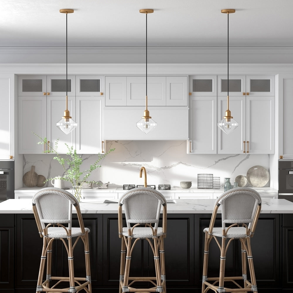 Hudson & Canal - Zariza 8in Wide Pendant with Glass Shade in Brass/Clear - PD0612