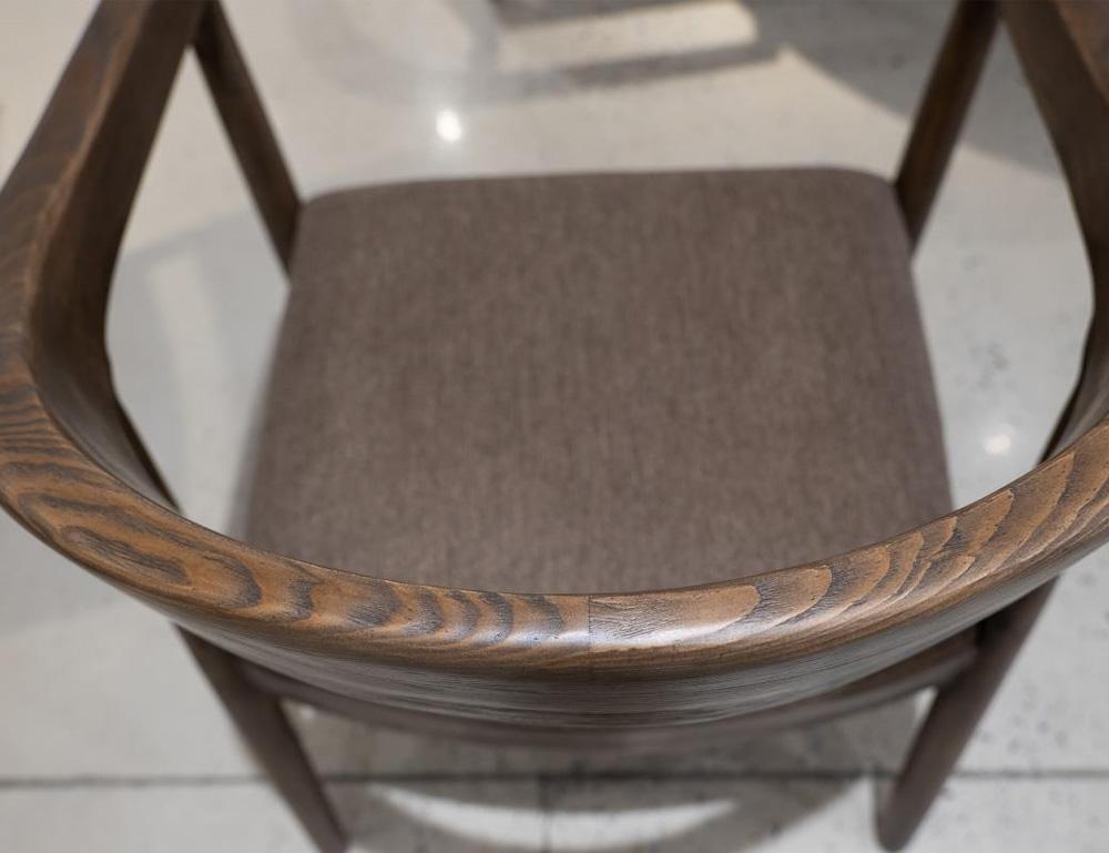IFD - Natural Teca - Chair in Quartersawn Oak & Marooned Brown - IFD1173CHR veiw 5