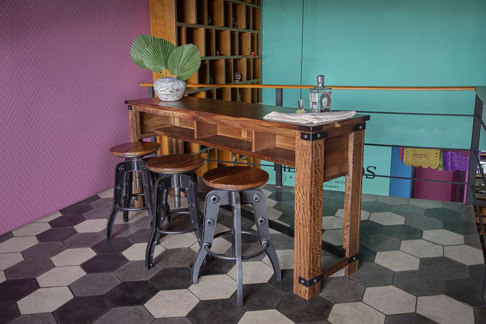 IFD - Parota 24-30in Adjustable Height Swivel Stool, wooden seat - IFD866BS2430 veiw 3