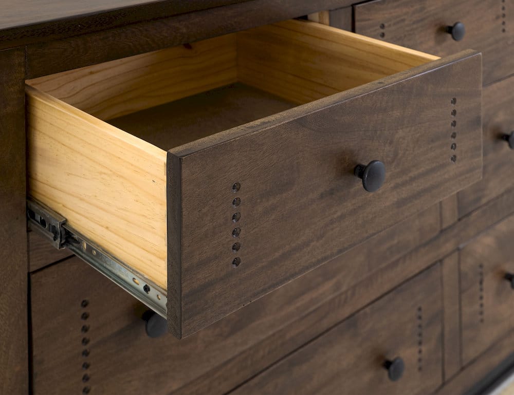 IFD  - Parota III  - 5 Drawer, Chest  - IFD8961CHT view 6