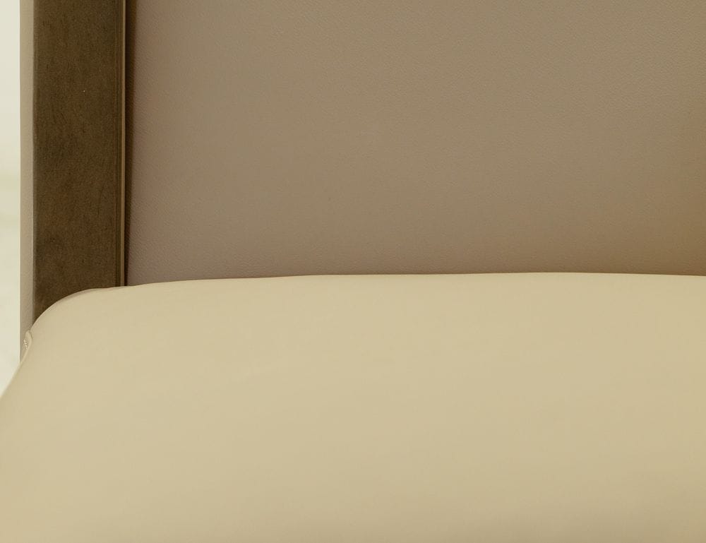 IFD - Silver - Upholstered Chair (100% Leather) in Ivory (Set of 2) - IFD6474CHU view 6